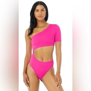 BNWOT Alo Body Wave Bodysuit L